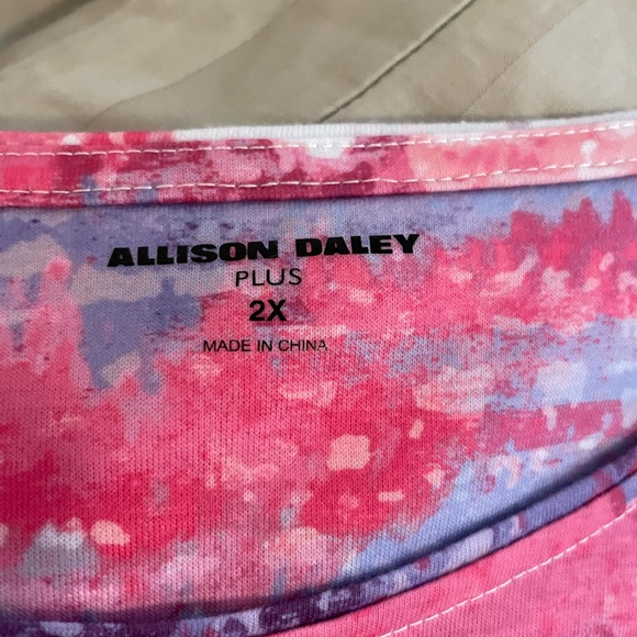 Allison Daley comfy tee in shades of pink and purple - Picture 3 of 5